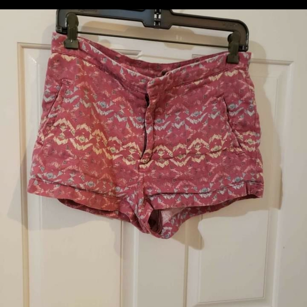 Free People Aztec printed linen shorts maroon size 8